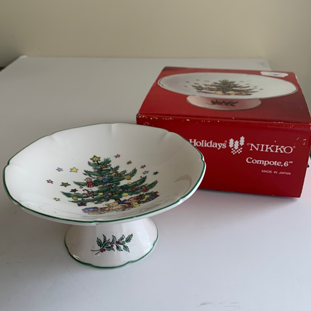 Happy Holidays NIKKO Compote, 6”